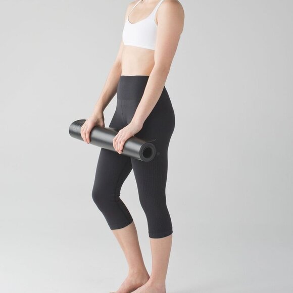 lululemon athletica Pants - Lululemon Flow & Go Crop Leggings Size 2